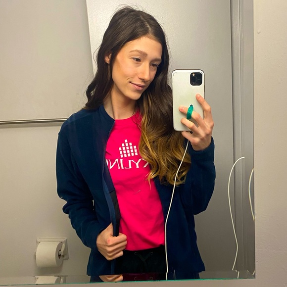 Meet your Posher, Payton - Picture 2 of 4